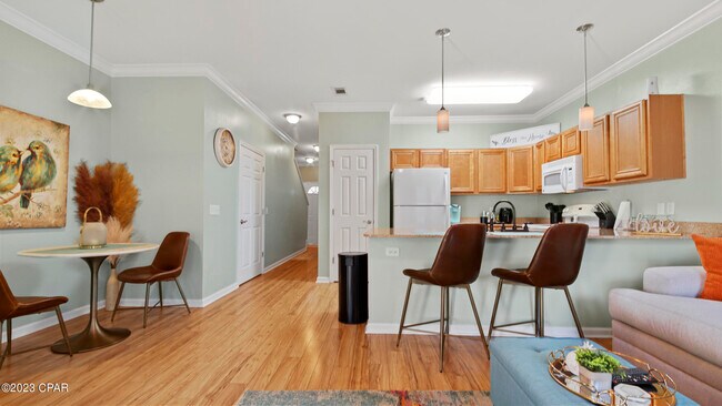 Building Photo - 7208 Quail Hollow Dr