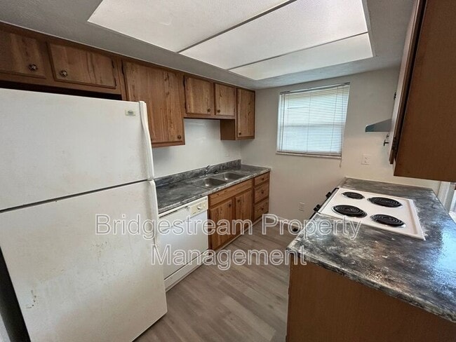 Foto del edificio - 955 Taylorsview Dr