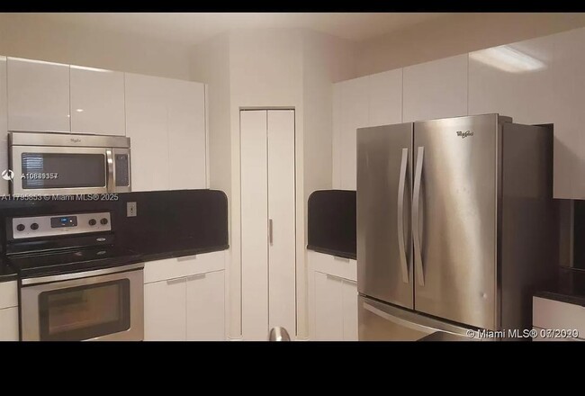 Foto del edificio - 11343 NW 72nd Terrace
