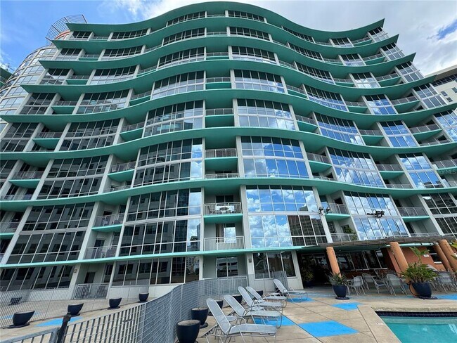 Building Photo - 322 E Central Blvd