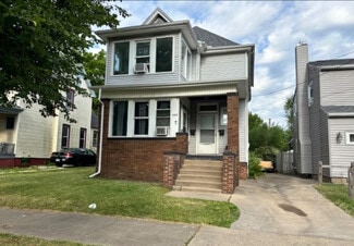 Building Photo - 2315 N Bigelow St