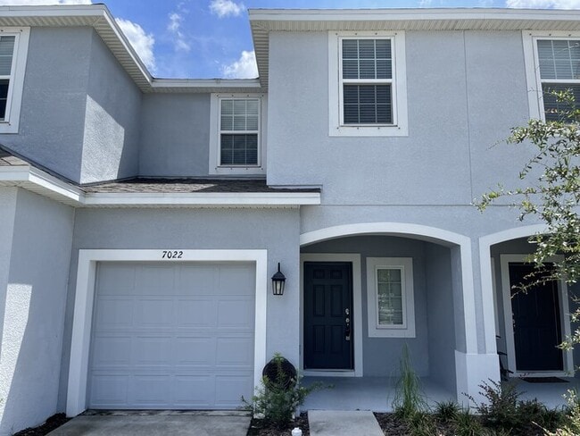 Coming Soon! Spacious 3/2.5 Townhome with ... - Coming Soon! Spacious 3/2.5 Townhome with ...