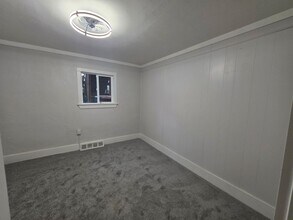 Building Photo - 1600 Woodmont Ave