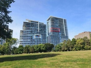 Building Photo - 185 Rue Laurier