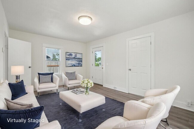 Photo - Charming 2 bed 1 bath Bungalow House