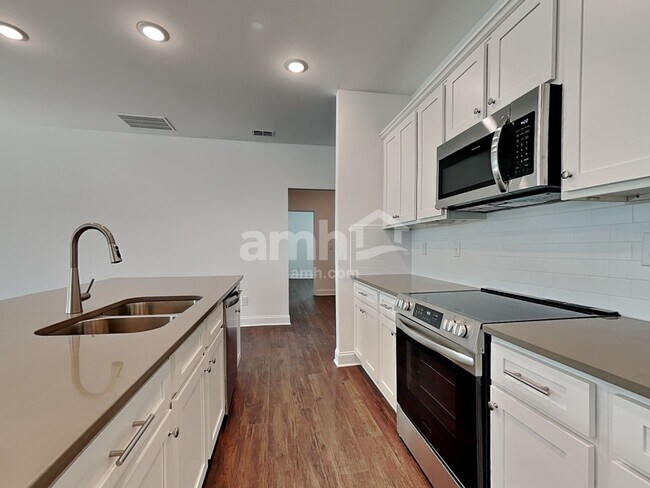 Foto del edificio - 846 Whatley Mill Cir SE