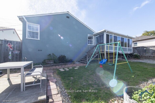 Foto del edificio - 3017 Mason Ln