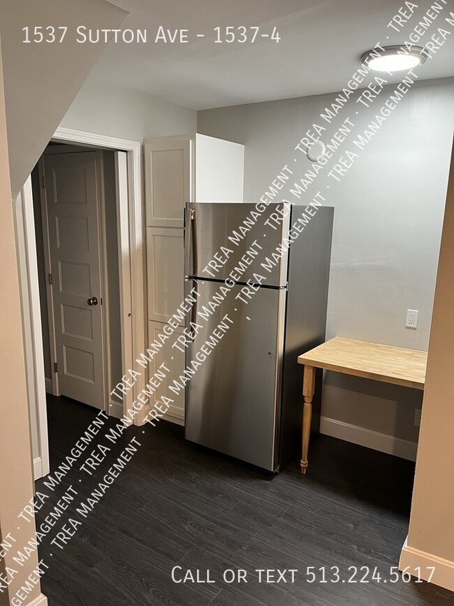 Foto del edificio - 1537 Sutton Ave