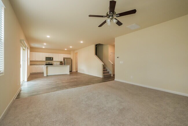 Building Photo - 367 Hamilton Pointe Dr