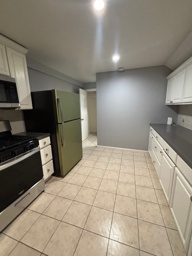 Foto del edificio - 923 E 21st St