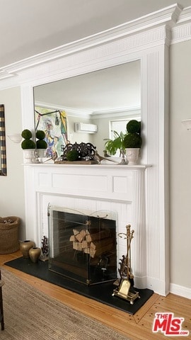 living room - 703 Lorraine Blvd