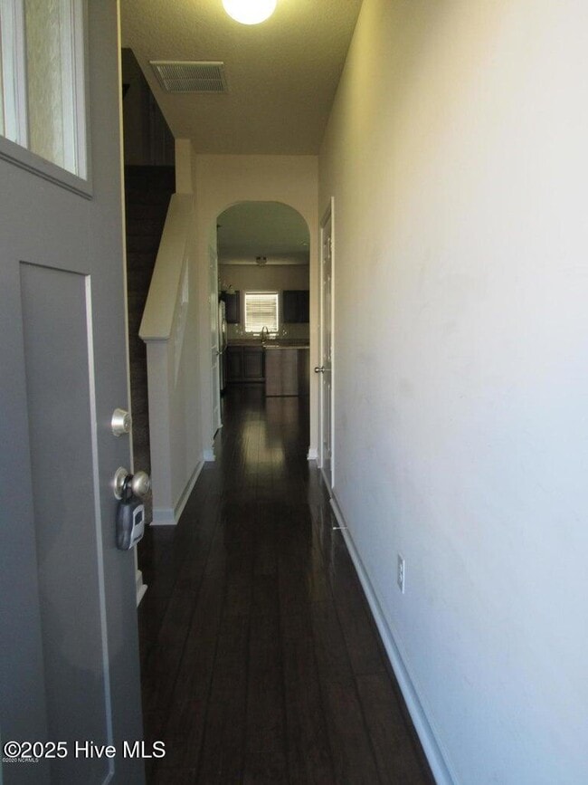 Building Photo - 308 Frisco Wy