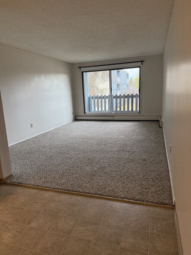 Photo principale - 80 Brookwood Dr