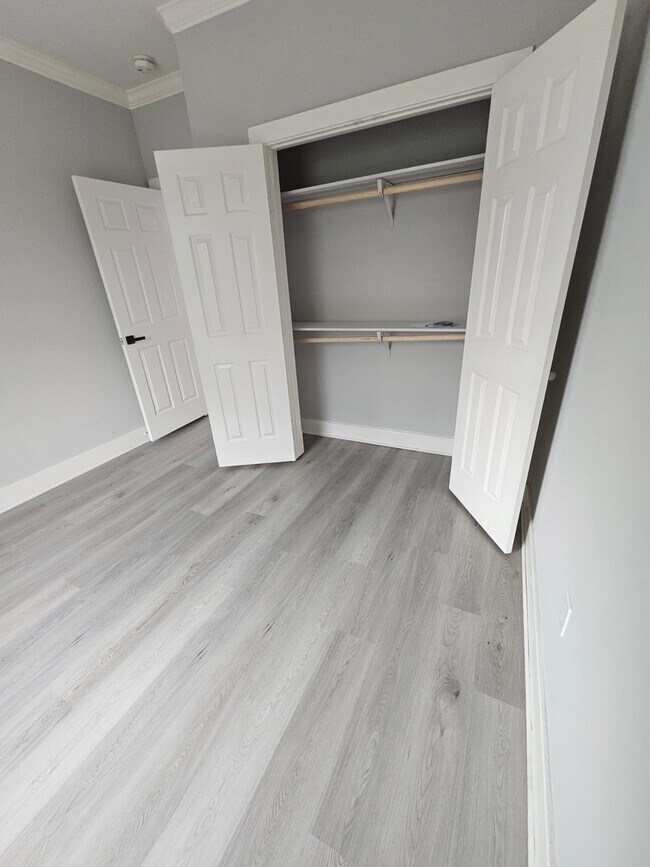 Foto del edificio - 3522 Beauchamp St