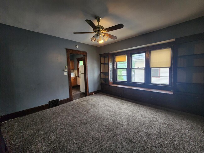Foto del edificio - 11321 Parkview Ave