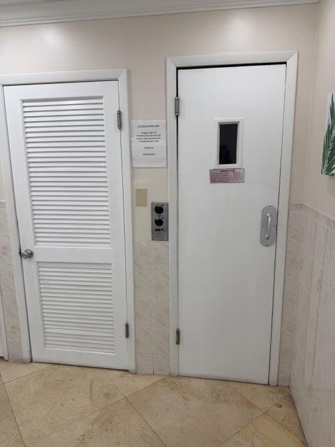 Building Photo - 5600 N Flagler Dr