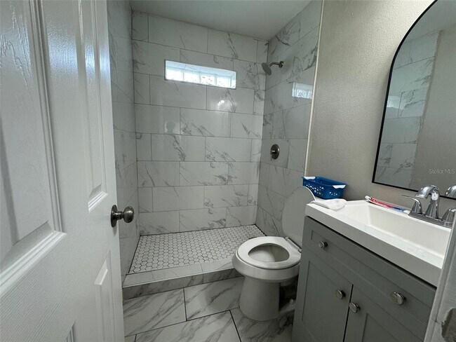 Foto del edificio - 3114 58th Ave N