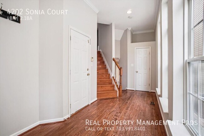 Photo - 4202 Sonia Ct House