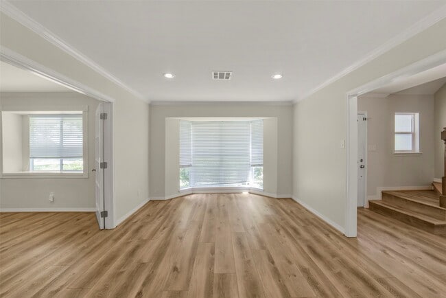 Foto del edificio - 14915 Chadbourne Dr