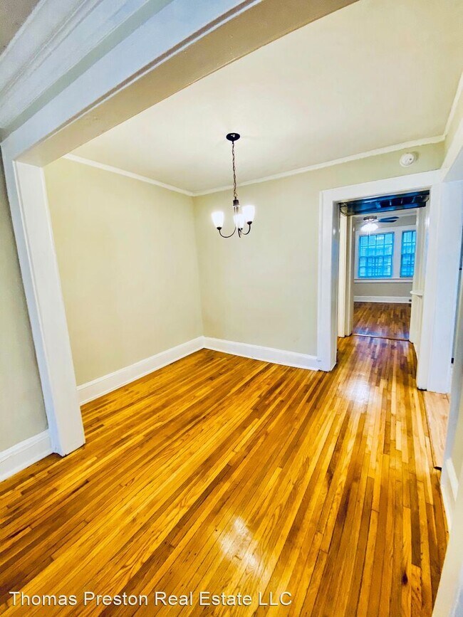 Foto del edificio - 934 Ponce De Leon Ave NE
