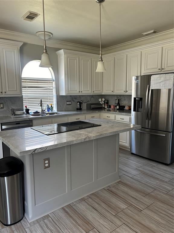 Foto del edificio - 3523 Aspen Glen Ln