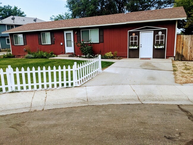 Building Photo - 2377 W Panama St