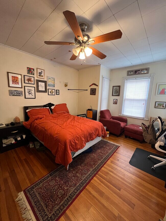 Foto del edificio - 12 Hancock St