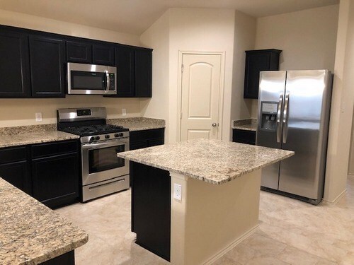 Foto del edificio - 9914 Little Walnut Ln