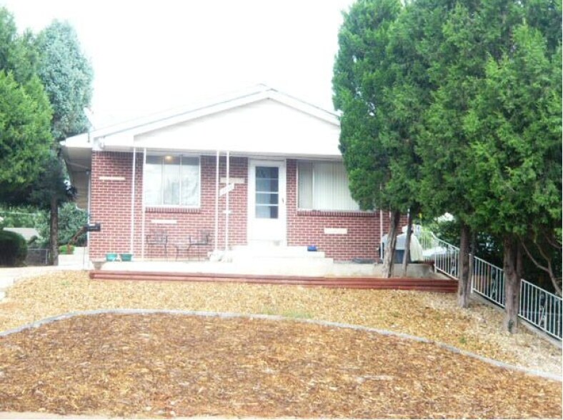 Primary Photo - Four-Plex
