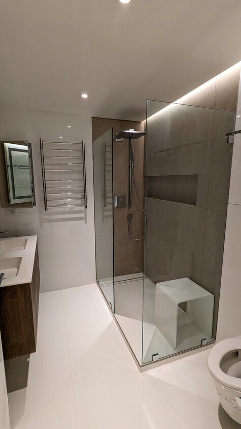 Foto principal - 420 E 64th St