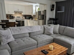 Building Photo - 19 Greencoat Rd