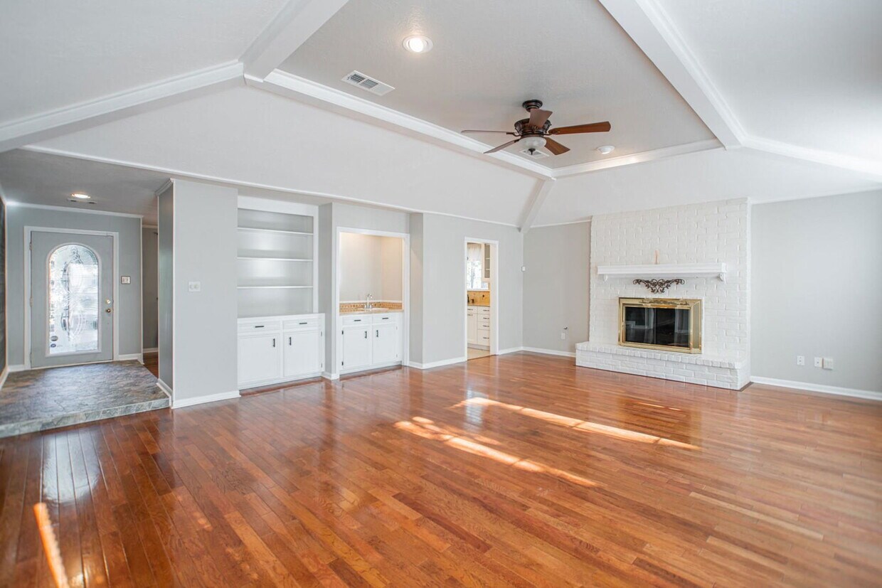 Foto principal - 19 Lancelot Ln