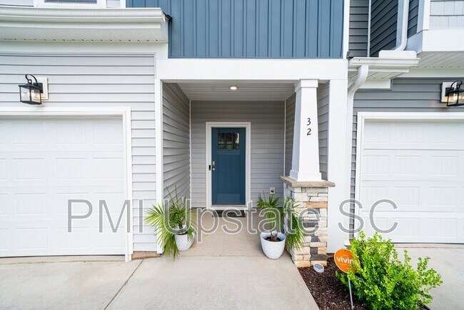 Foto del edificio - 32 Mardale Ln