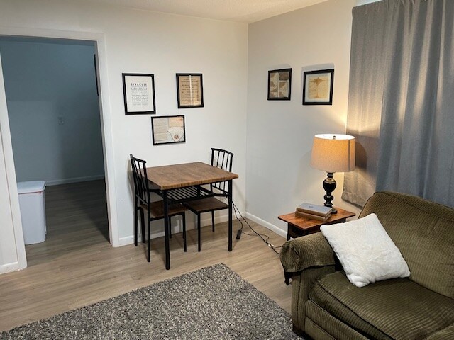 Foto del edificio - 330 Draper Ave