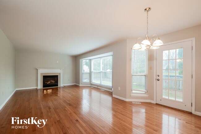Foto del edificio - 16706 Babler View Dr