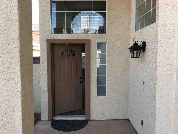 Foto del edificio - 5620 Royal Castle Ln