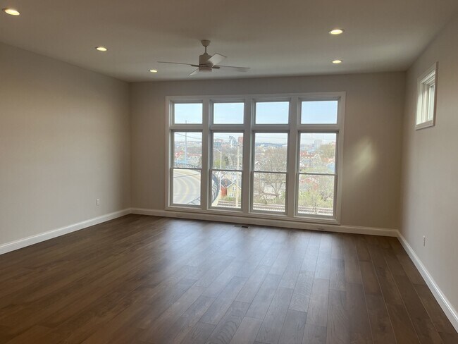 Foto del edificio - 140 W 13th St