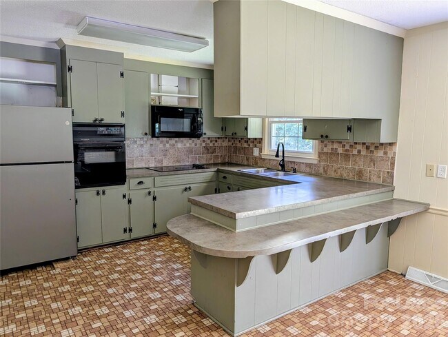 Foto del edificio - 105 Ridgewood Ln