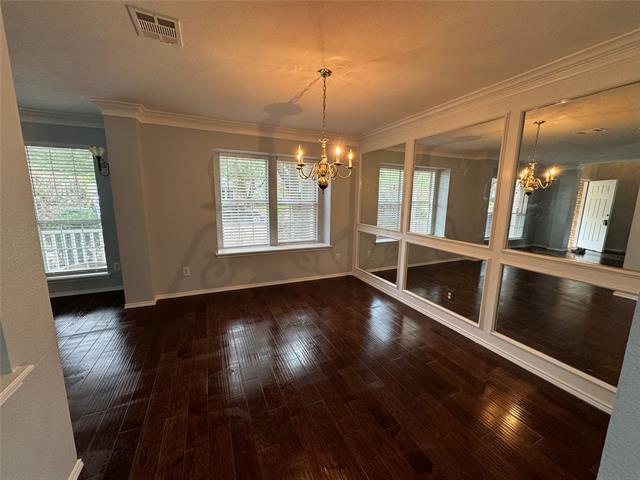 Foto del edificio - 4200 Holly Dr