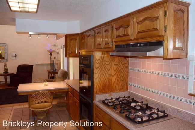 Building Photo - 4 br, 4 bath House - 5605 Alta Vista Ct SW