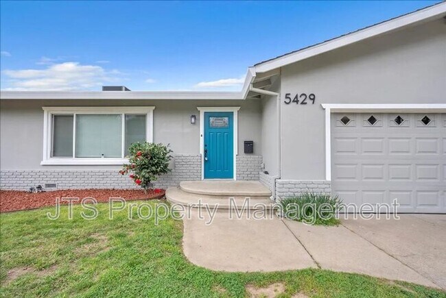 Foto del edificio - 5429 Greenbrier Way