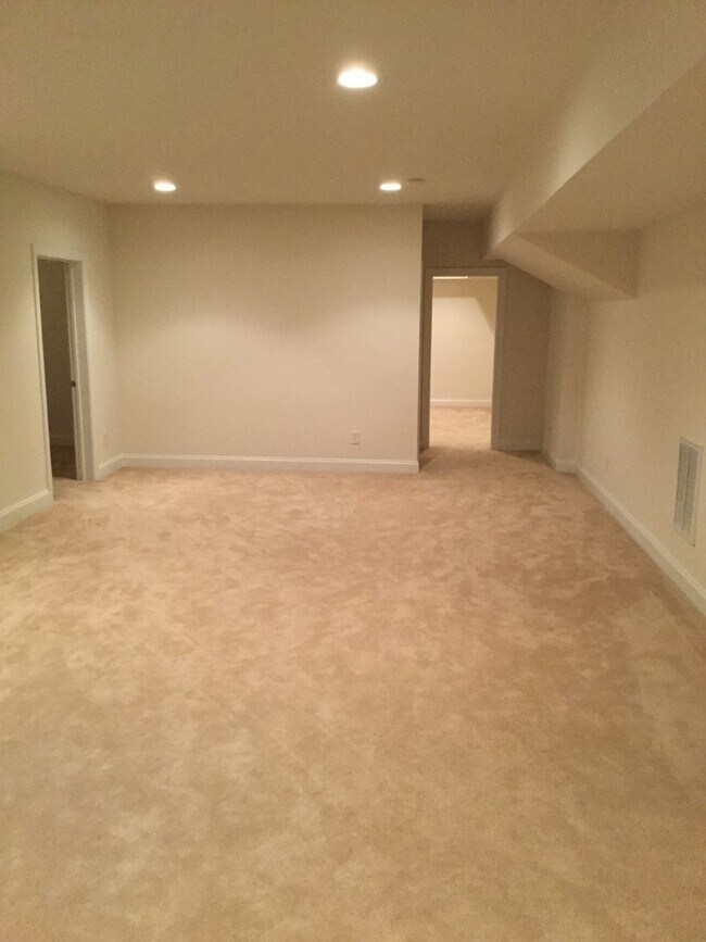 Salón principal - 12316 Headquarters Farm Rd