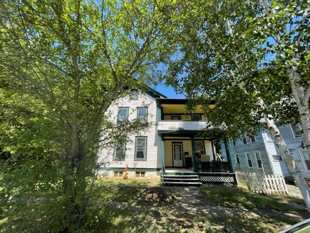 Building Photo - 113 E Clinton St
