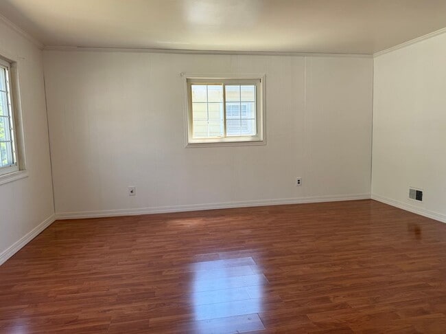 Foto del edificio - 4810 Campbell St