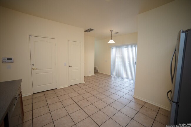 Foto del edificio - 6219 W Jolie Ct