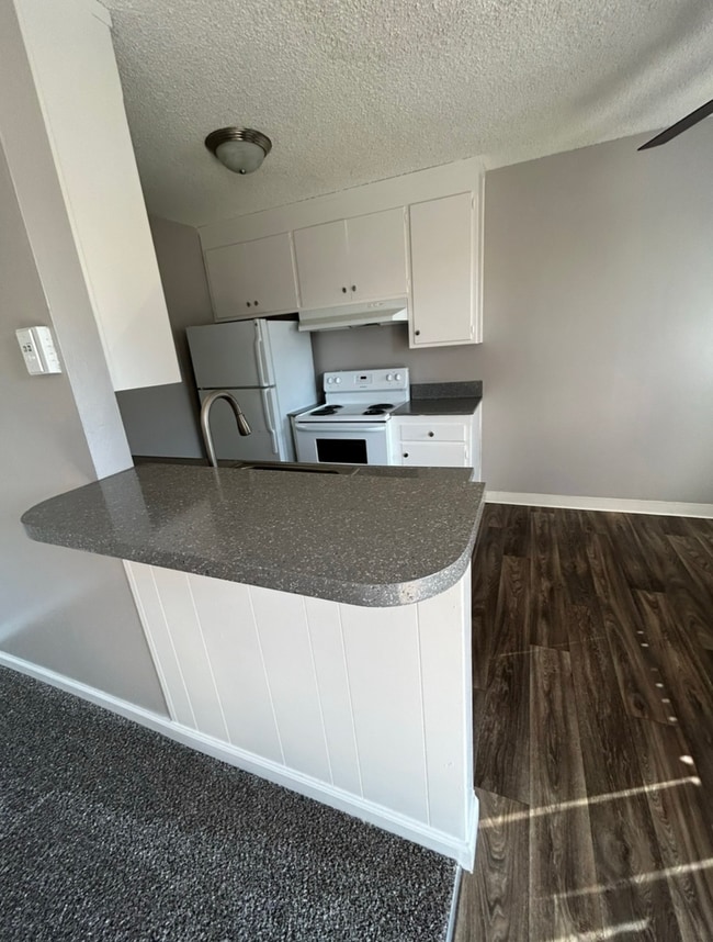 Interior Photo - Spring Glen Apartments