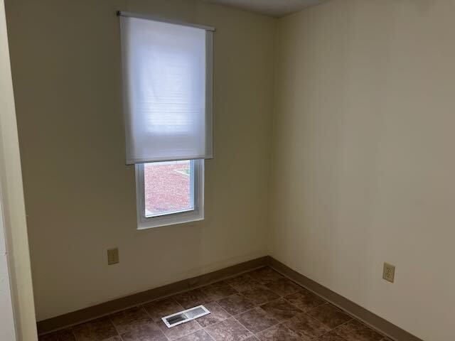 Foto del edificio - 1 Adams Cir