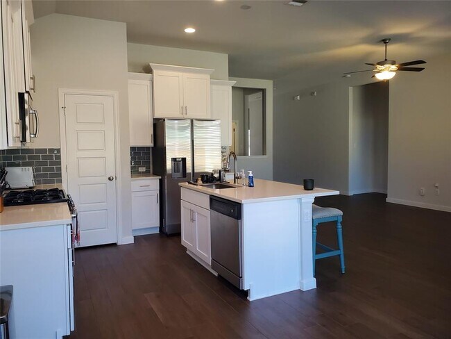 Building Photo - 3612 Kyler Gln Cv