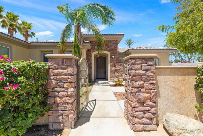 Building Photo - 145 Bellini Way
