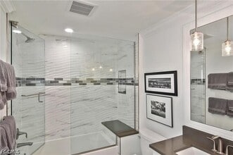 Building Photo - 14380 Riva Del Lago Dr
